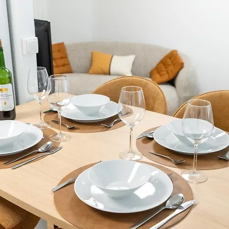 Renove Avec Parking Quartier Historique 아파트 보르도