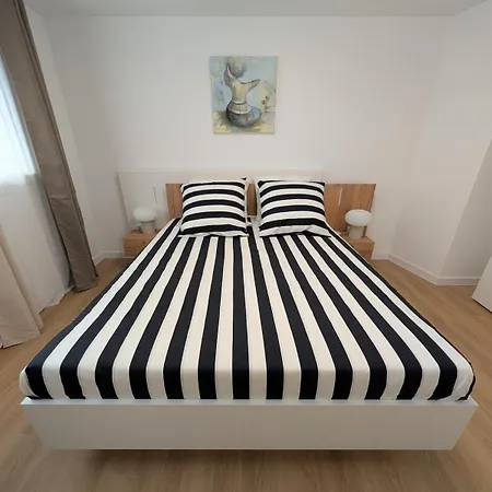 Renove Avec Parking Quartier Historique 보르도